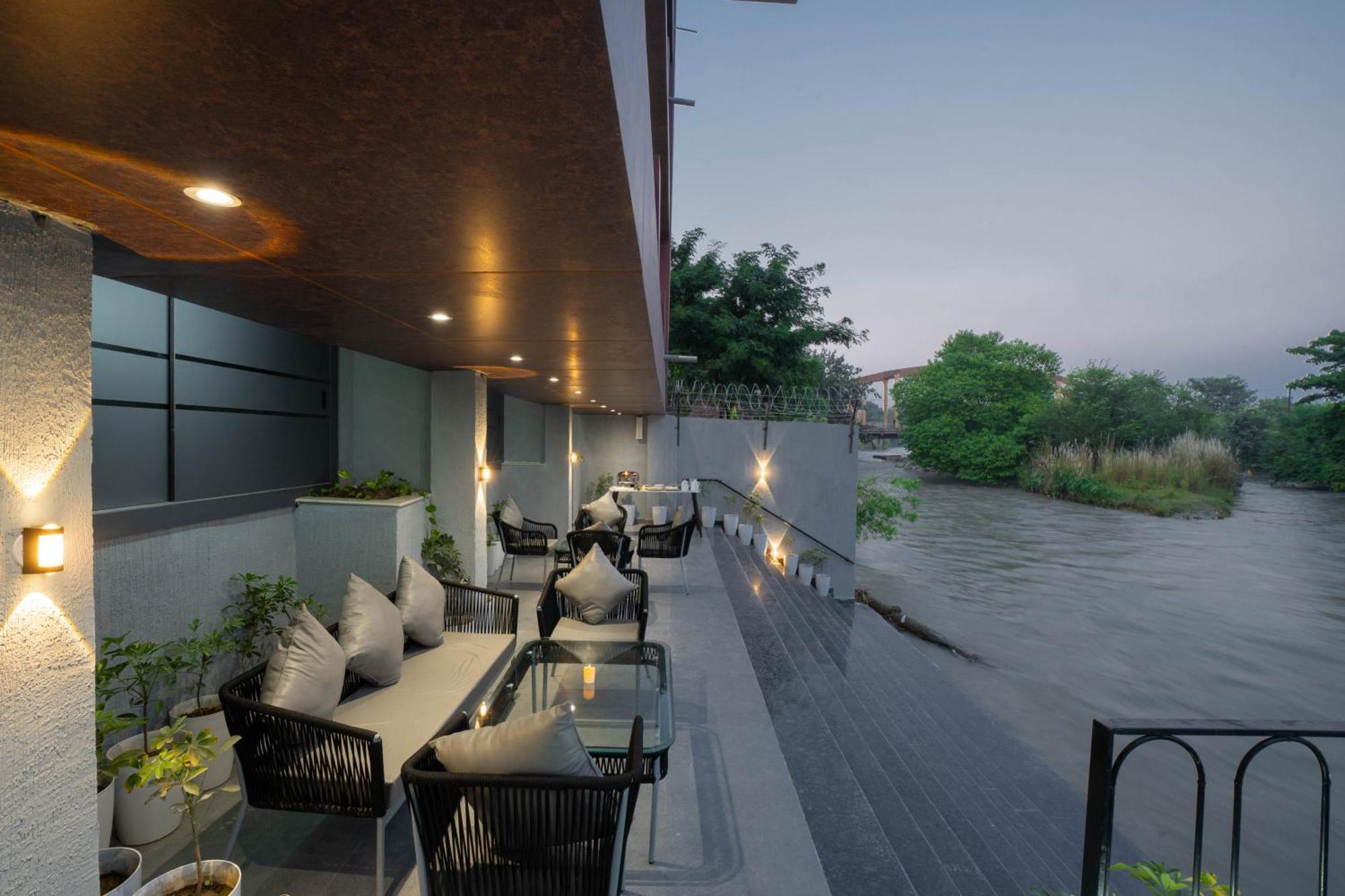 Sukoon By The Ganges - A Riverside Retreat Haridwār Exterior foto